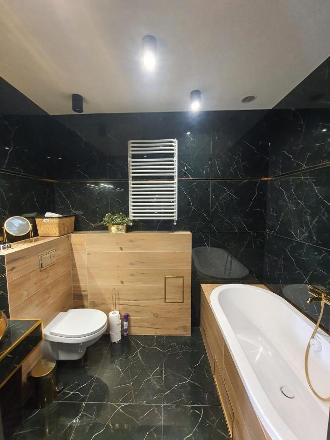 Apartament Dubaj Ґлівіце Екстер'єр фото