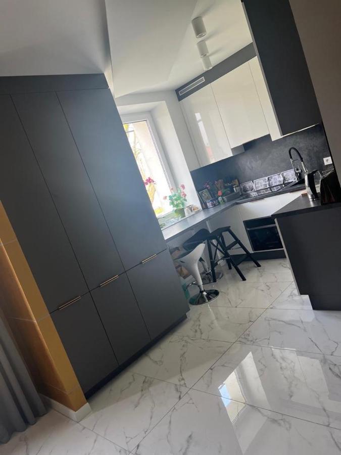 Apartament Dubaj Ґлівіце Екстер'єр фото