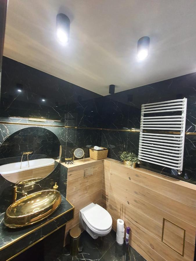 Apartament Dubaj Ґлівіце Екстер'єр фото